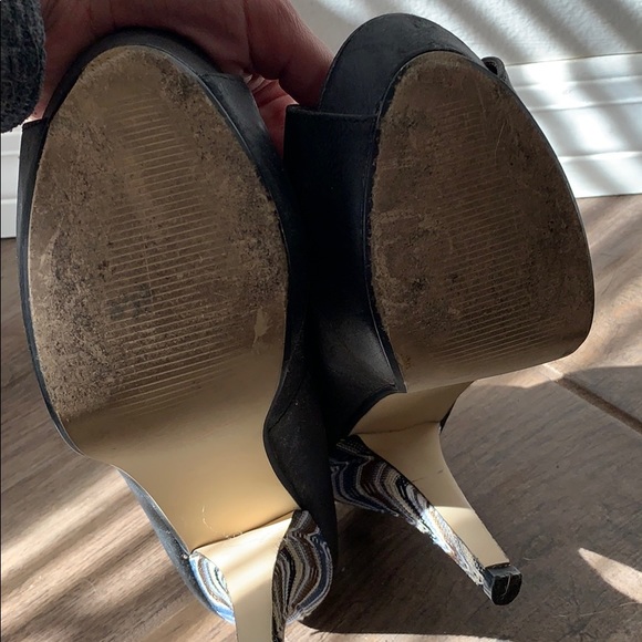 Amazing unique open toe pumps - Picture 4 of 5